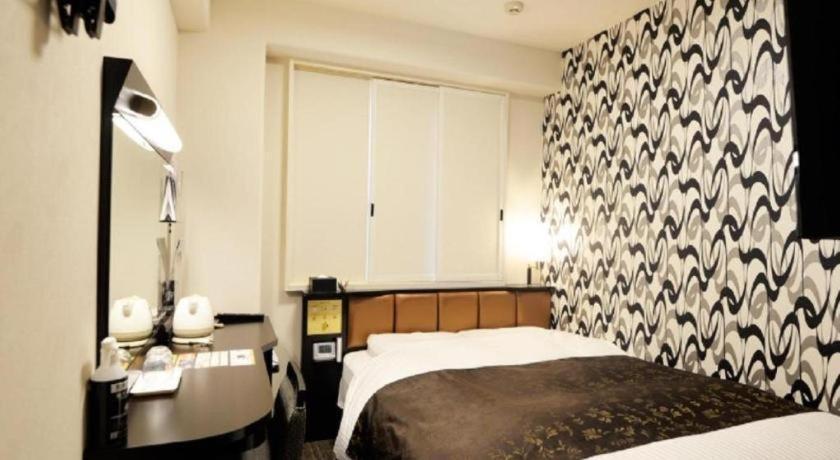 Apa Hotel Nishimaizuruekimae Kültér fotó